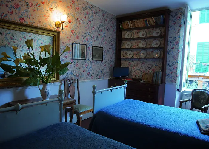 Arco Dei Tolomei Bed & Breakfast Roma